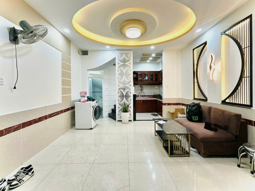 KHU VIP NHỈNH 7 TỶ - NHÀ 5 TẦNG 4PN4WC ĐƯỜNG ĐOÀN THỊ ĐIỂM PHÚ NHUẬN 4