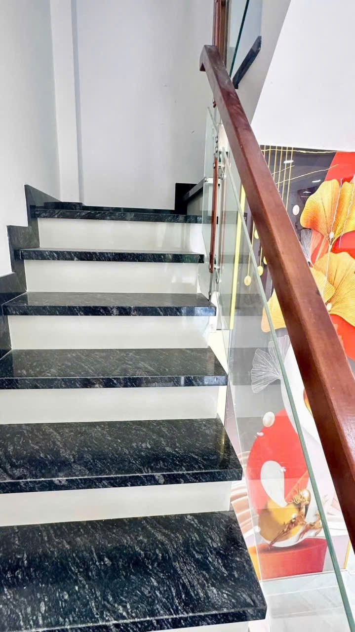 Nhà hẻm kênh 26/3 , Bình Hưng Hòa dt 50m2 2 lầu 3pn 3wc giá 5,99 tỷ 5