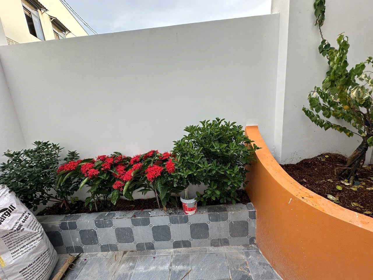 Nhà đẹp xã Mỹ Lộc, Cần Giuộc tổng dt 76,5m2 thổ cư 3pn ,2 wc giá 1,88 tỷ 2