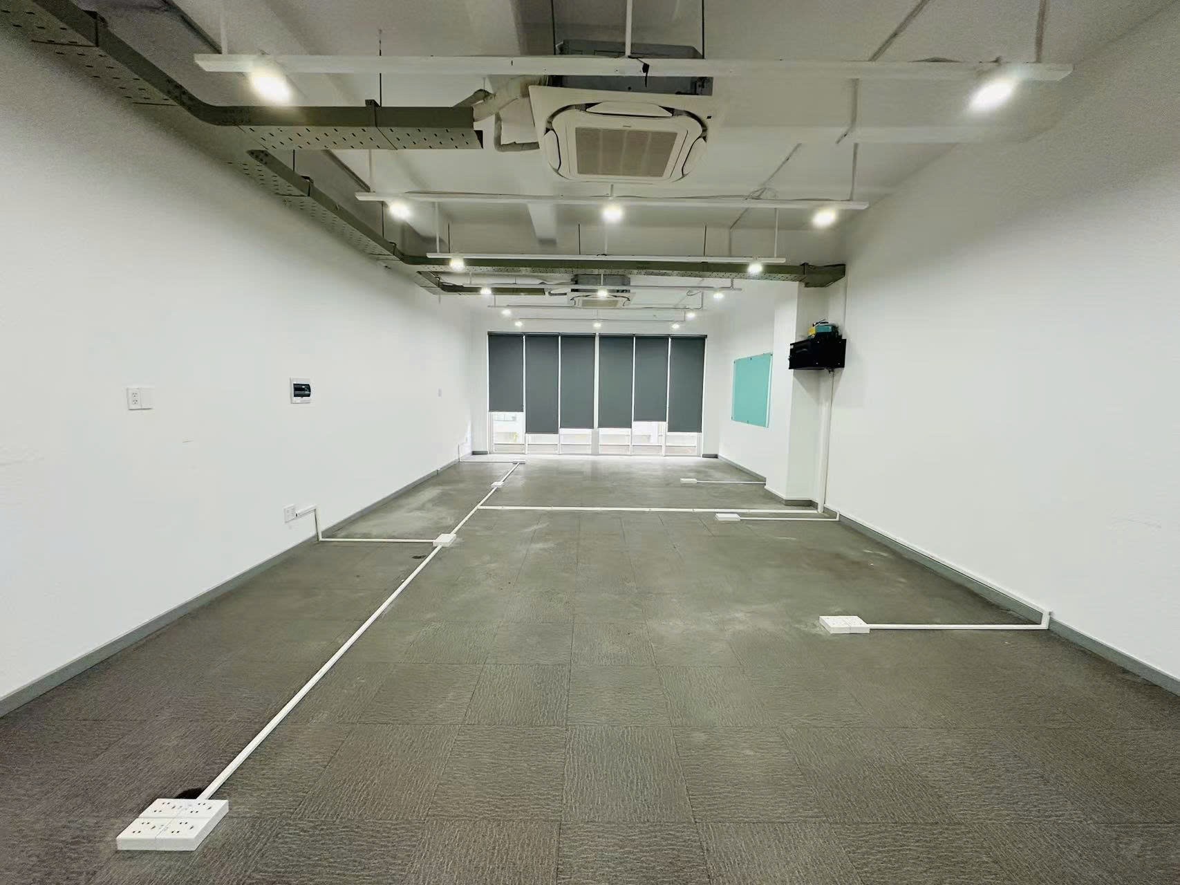 Cho thuê Văn phòng Phường An Lợi Đông, Quận 2, Diện tích 228m², Giá Thương lượng 6