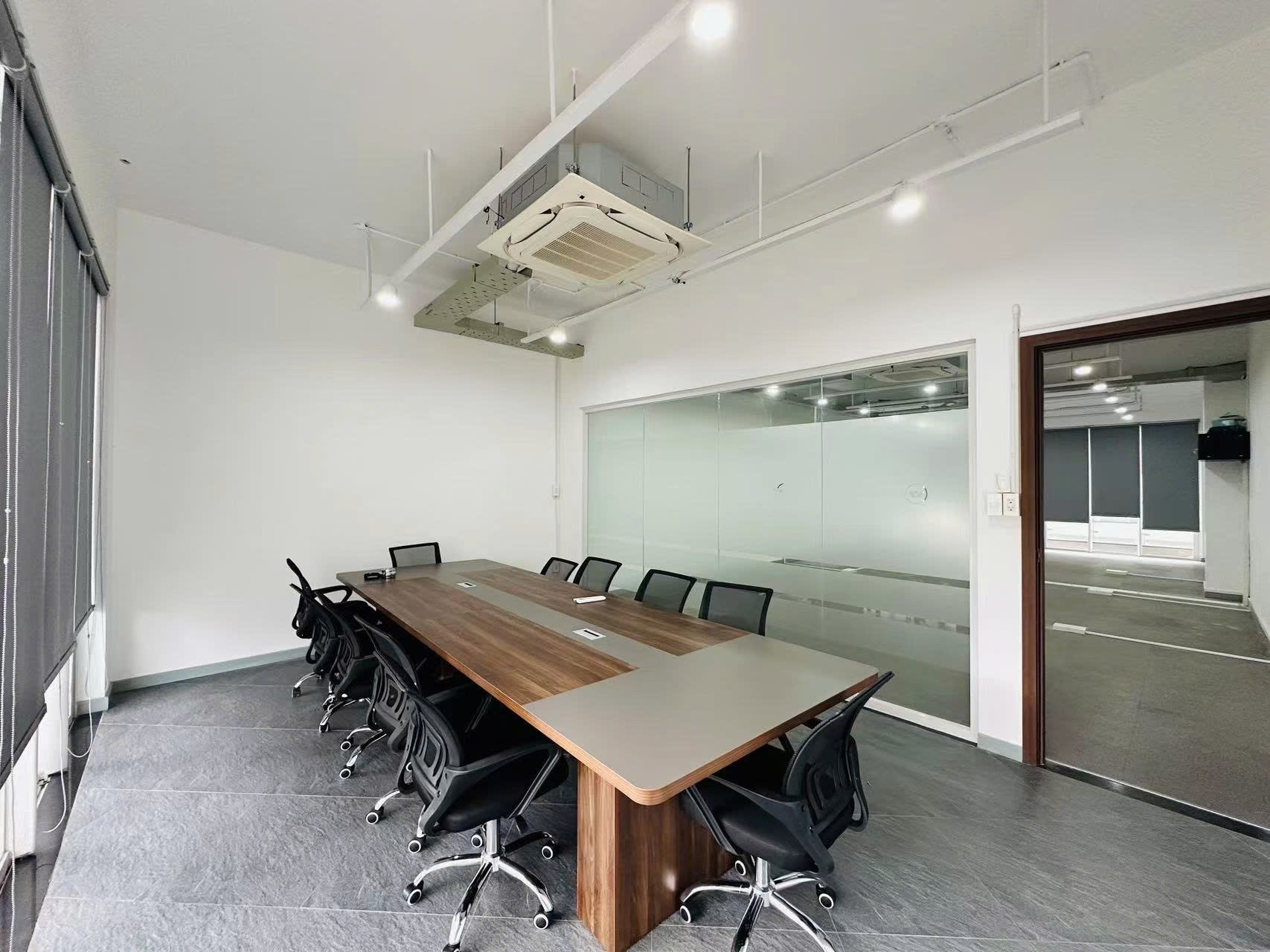 Cho thuê Văn phòng Phường An Lợi Đông, Quận 2, Diện tích 228m², Giá Thương lượng 4