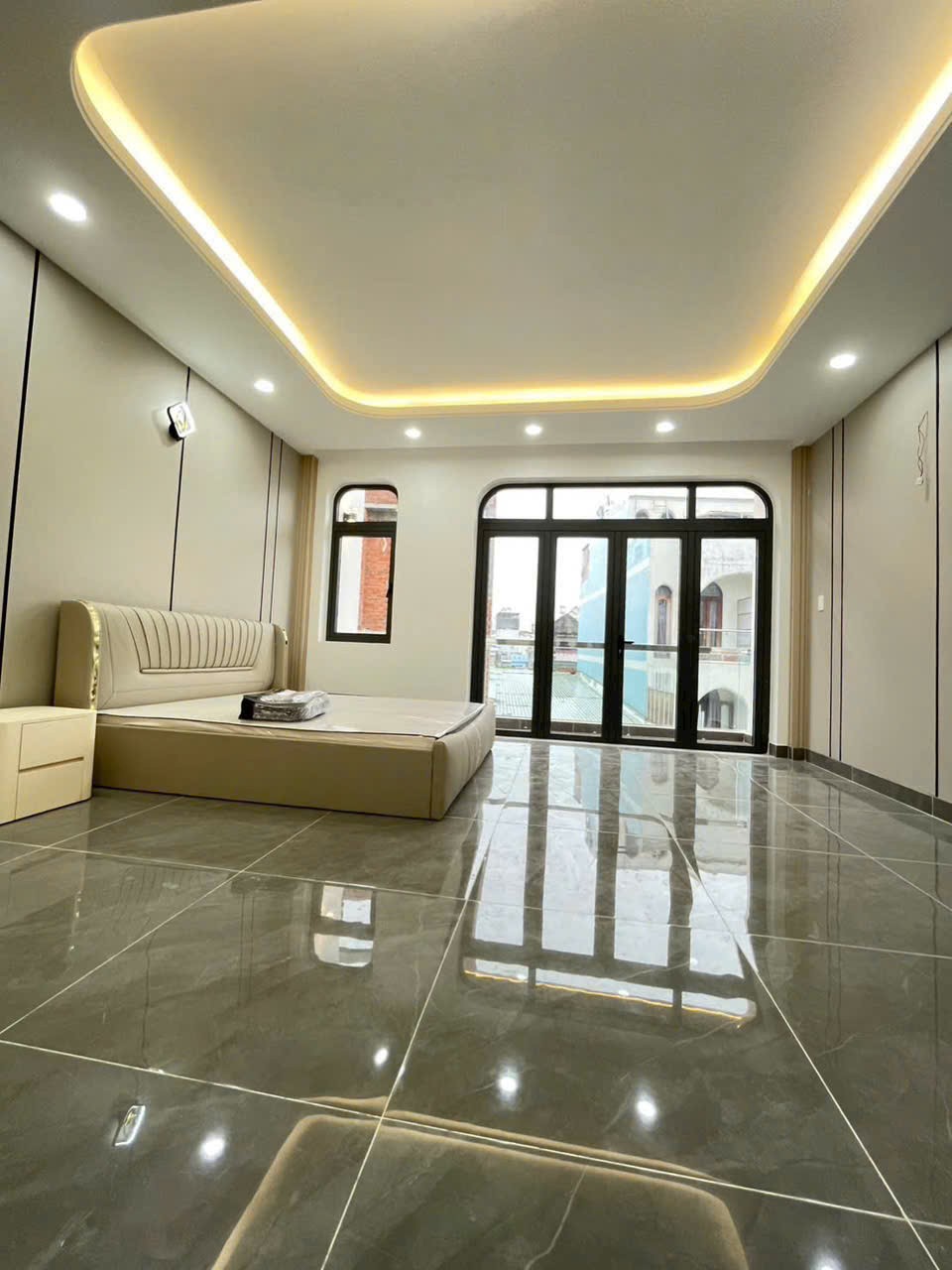 Nhà mặt tiền chợ Bình Thành, Bình Hưng Hòa B dt 80m2 3 lầu 5pn 6wc giá 7,8 tỷ 2