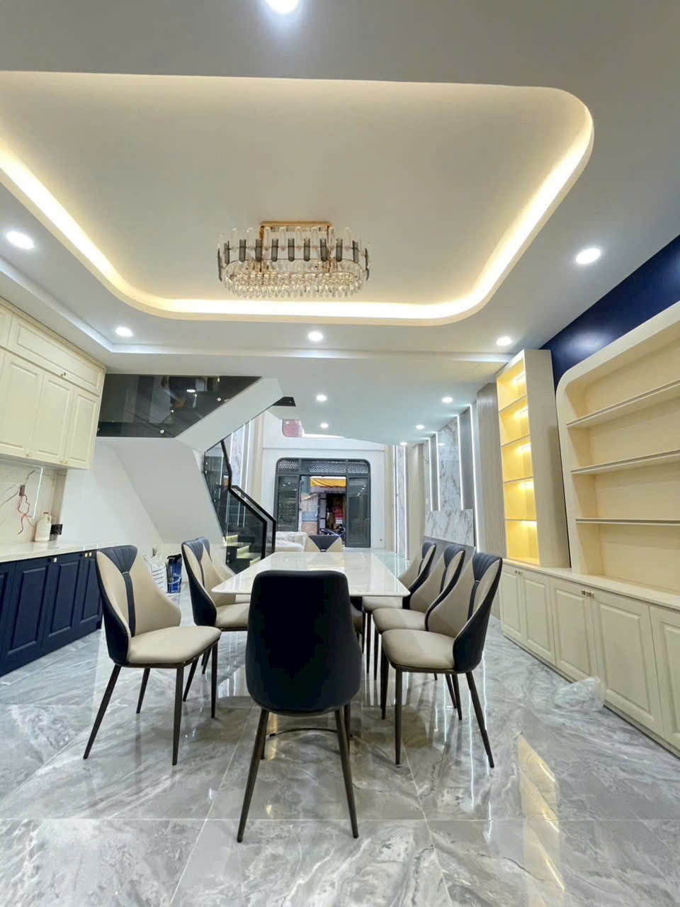 Nhà mặt tiền chợ Bình Thành, Bình Hưng Hòa B dt 80m2 3 lầu 5pn 6wc giá 7,8 tỷ 3