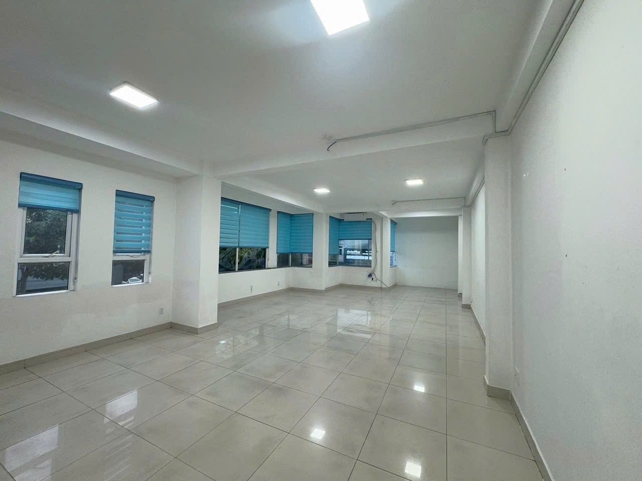 Cho thuê Nhà mặt tiền Phường An Phú, Quận 2, Diện tích 100m², Giá 90 Triệu/tháng