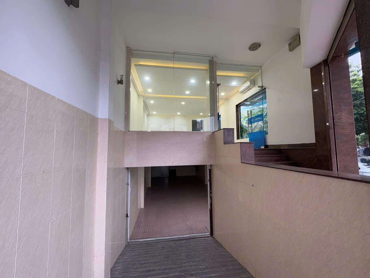 Cho thuê Nhà mặt tiền Phường An Phú, Quận 2, Diện tích 100m², Giá 90 Triệu/tháng 2