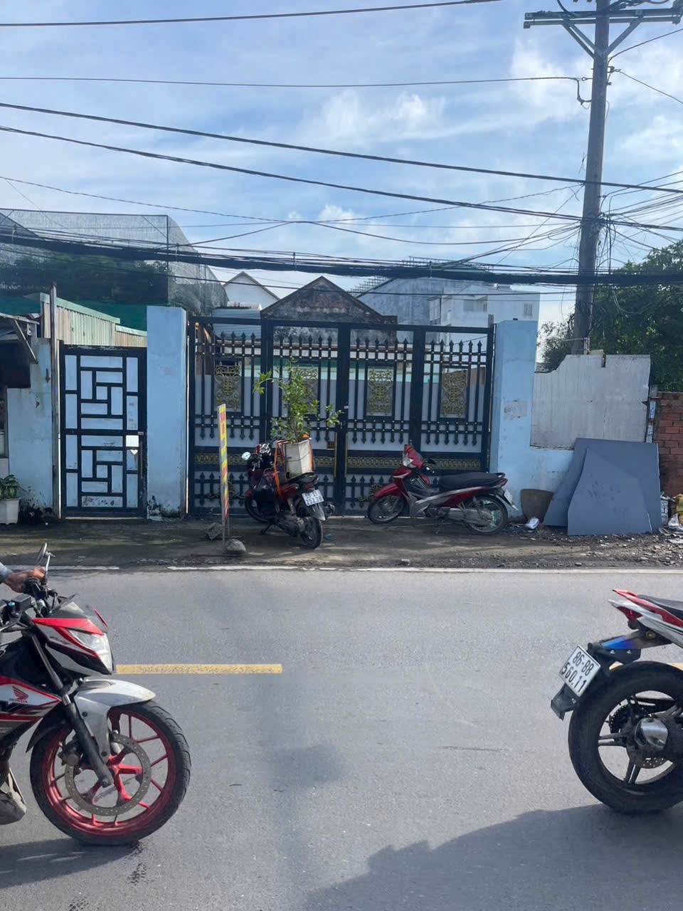 Cần bán Nhà mặt tiền Phường Phú Hữu, Quận 9, Diện tích 130m², Giá 15 Tỷ