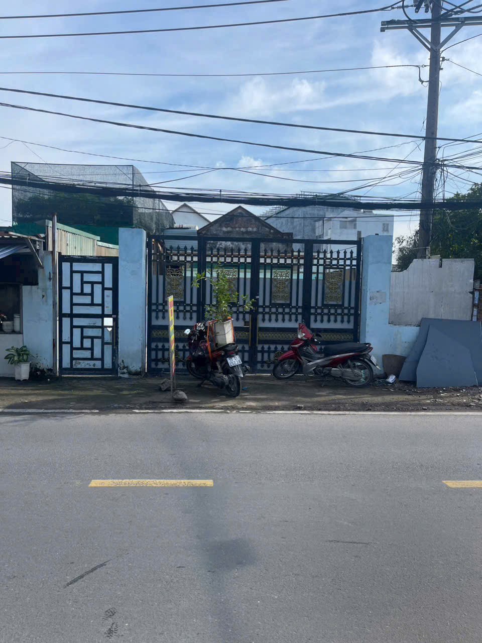 Cần bán Nhà mặt tiền Phường Phú Hữu, Quận 9, Diện tích 130m², Giá 15 Tỷ 2