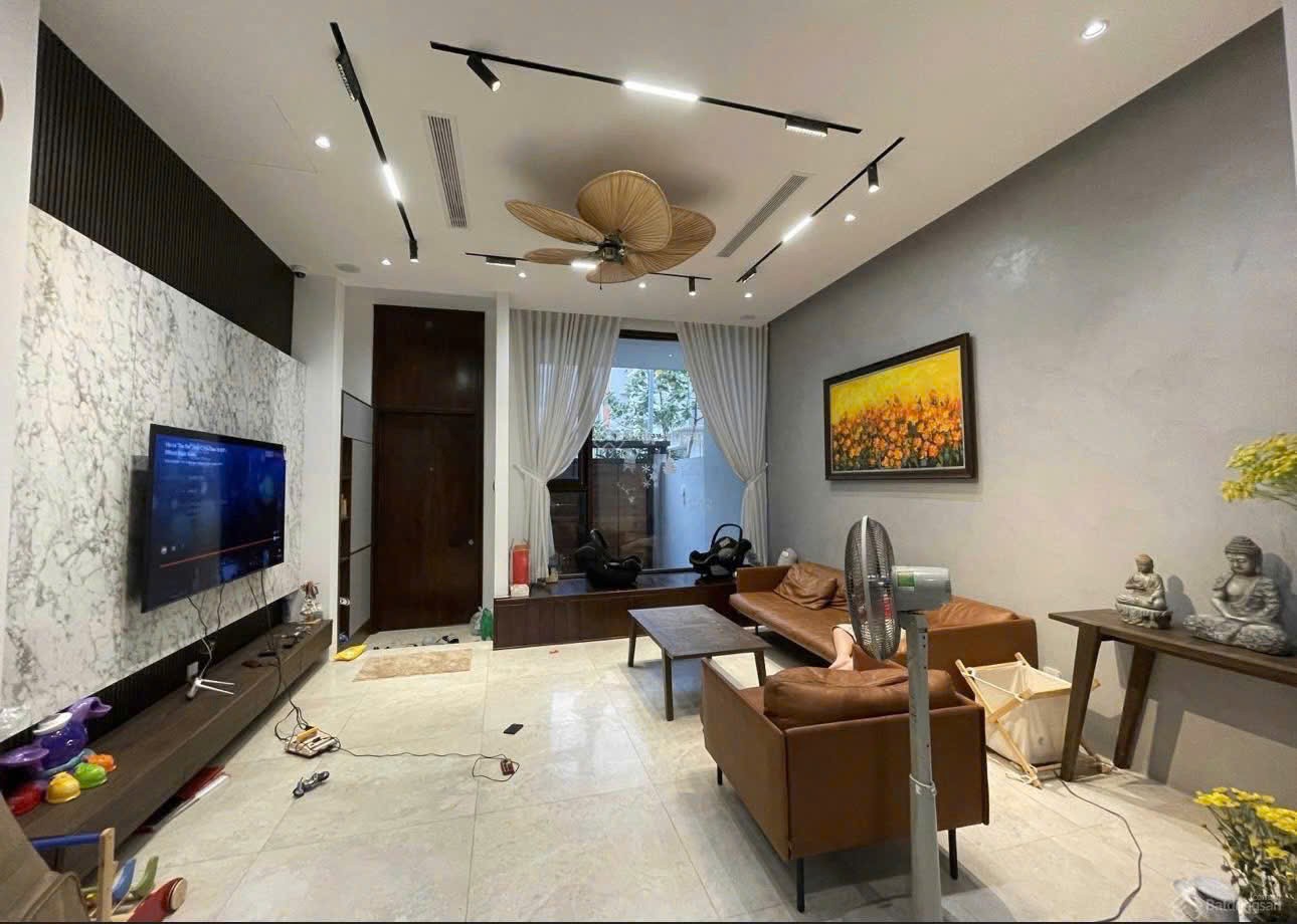 Cần bán Biệt thự Phường Bình Trưng Đông, Quận 2, Diện tích 102m², Giá 023 Tỷ 4