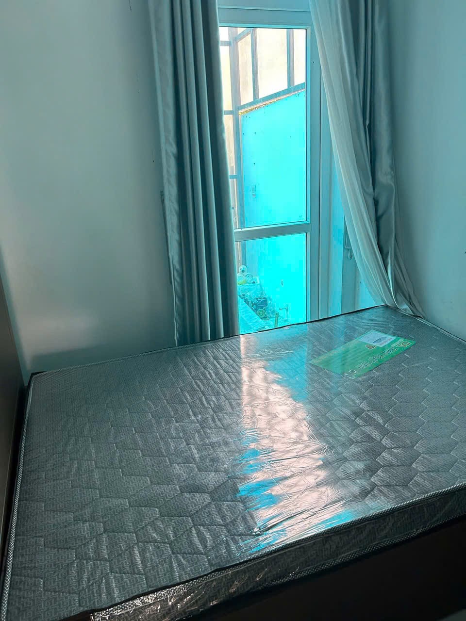 Cho thuê Nhà mặt tiền Phường Phú Hữu, Quận 9, Diện tích 160m², Giá 15 Triệu/tháng