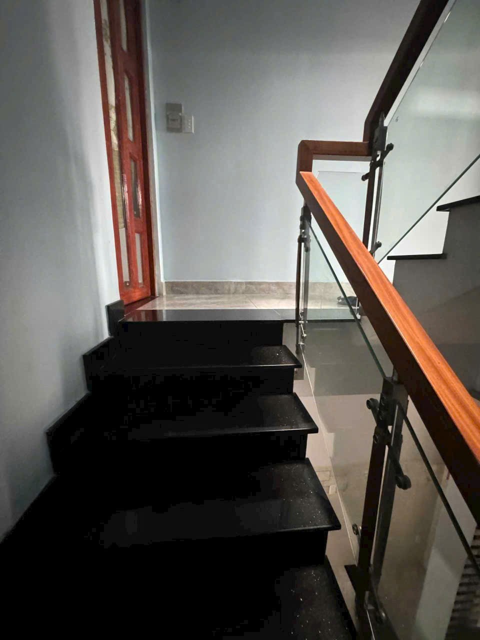 Nhà hẻm Lê Trọng Tấn, p Tây Thạnh, Tân Phú dt 60m2 2 lầu 4pn 3wc giá 6,7 tỷ
