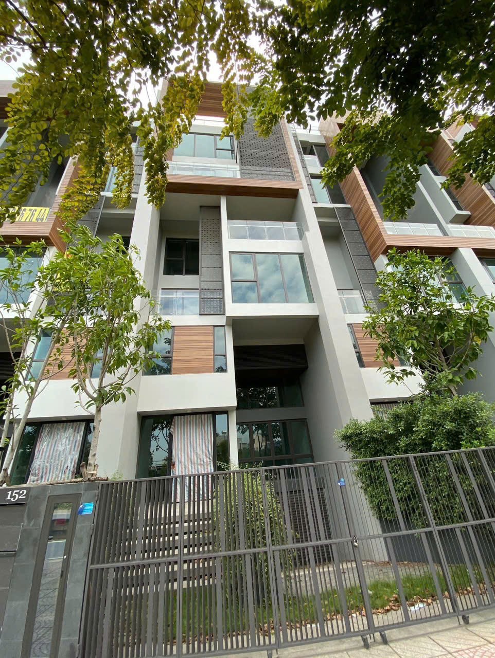 Cho thuê Nhà mặt tiền Quận 2, Hồ Chí Minh, Diện tích 650m², Giá 80 Triệu/tháng 7