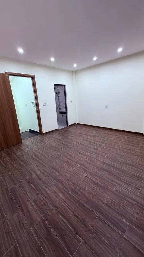 Bán nhà tổ 6 Yên Nghĩa 36 m2 x 5 Tầng Ô TÔ đỗ cửa – Nhà đẹp ở ngay – Gía 5.24 tỷ 4