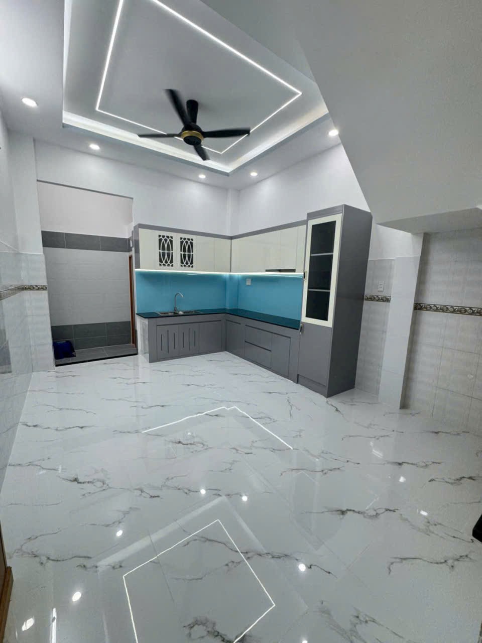 Nhà hẻm Bình Thành, Bình Hưng Hòa B dt 64m2 2 lầu 3pn 3wc giá 5,2 tỷ 5