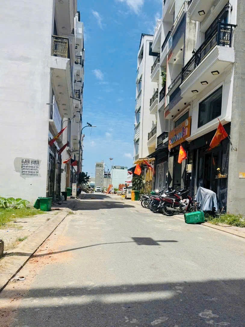 Nhà hẻm Liên Khu 4-5, Bình Hưng Hòa B dt 56m2 2 lầu 4pn 5wc giá 5,85 tỷ 4