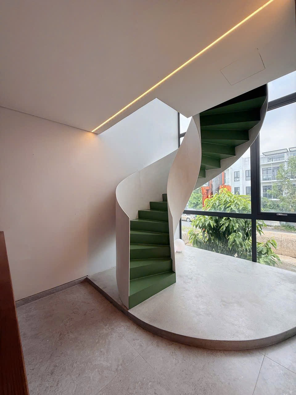 Cho thuê Nhà mặt tiền Phường An Phú, Quận 2, Diện tích 145m², Giá Thương lượng 10