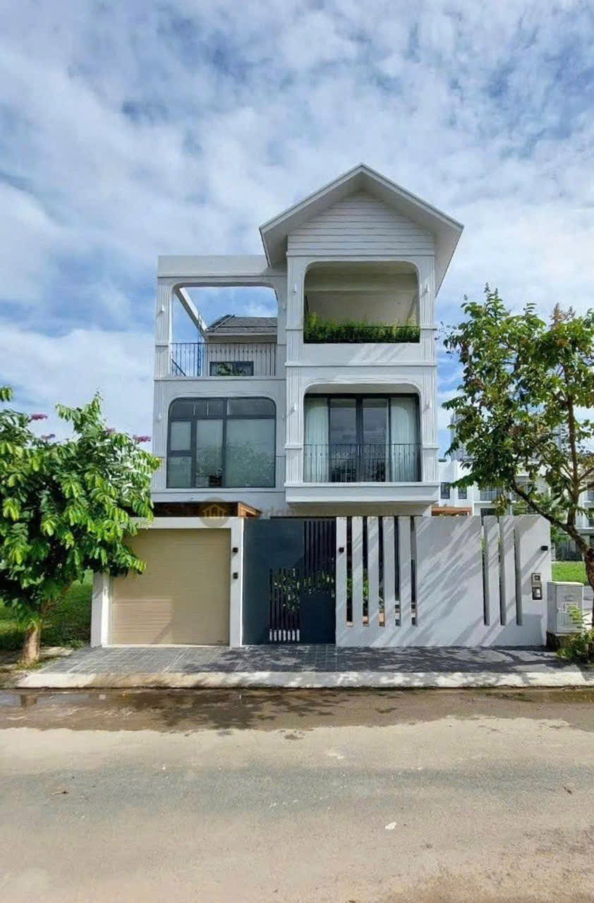 Cho thuê Nhà mặt tiền Phường An Phú, Quận 2, Diện tích 145m², Giá Thương lượng 17