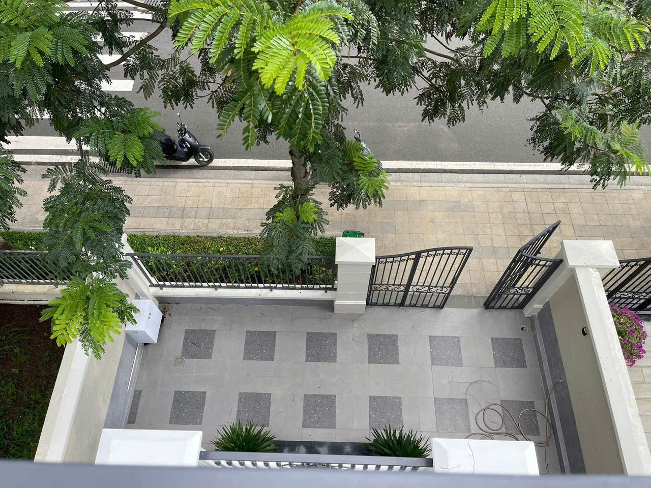 Cho thuê Nhà mặt tiền Phường Long Bình, Quận 9, Diện tích 200m², Giá 45 Triệu/tháng 4