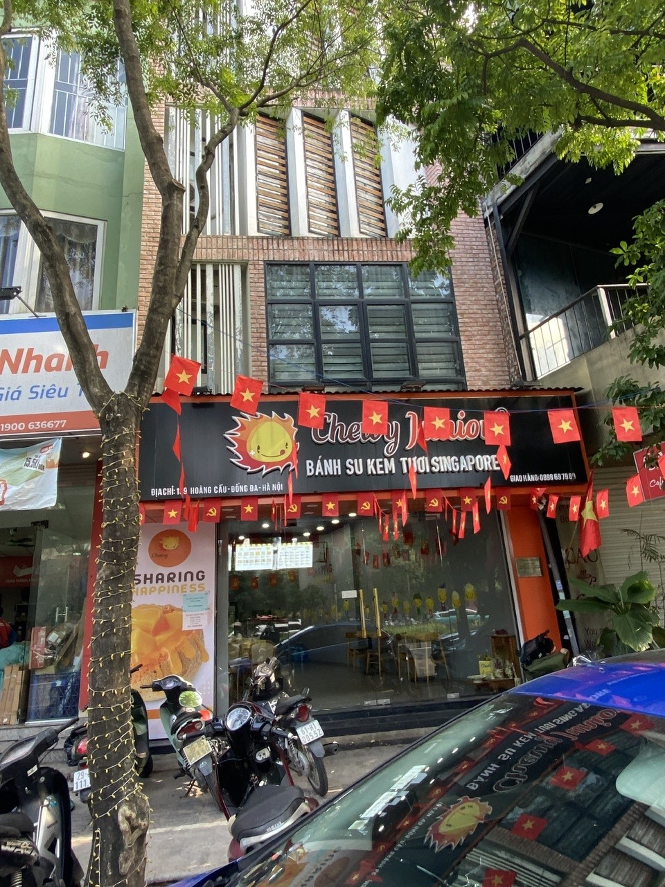 Bán nhà mặt phố Hoàng Cầu 88m² 4 tầng mặt tiền 4,2m vỉa hè rộng đang cho thuê chỉ 55 tỷ 2