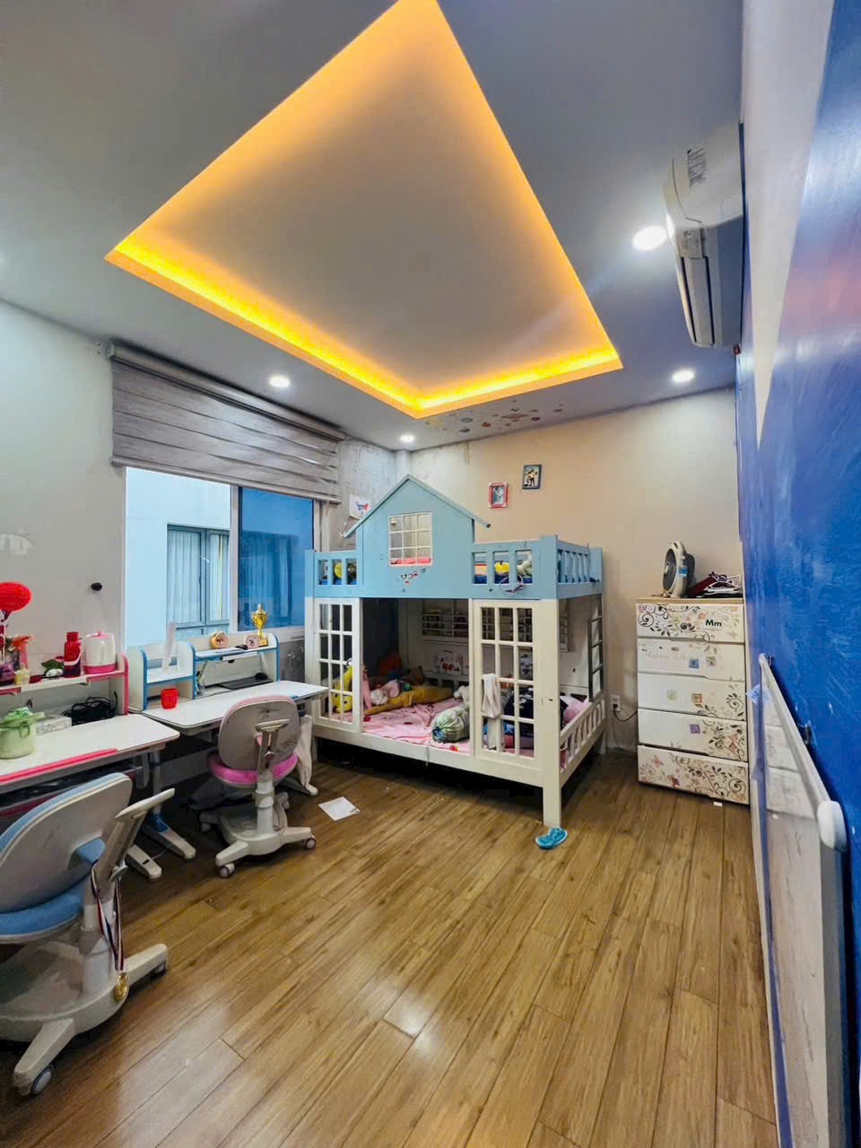 Cần bán Nhà mặt tiền Phường Phước Long B, Quận 9, Diện tích 113m², Giá 14.5 Tỷ 2