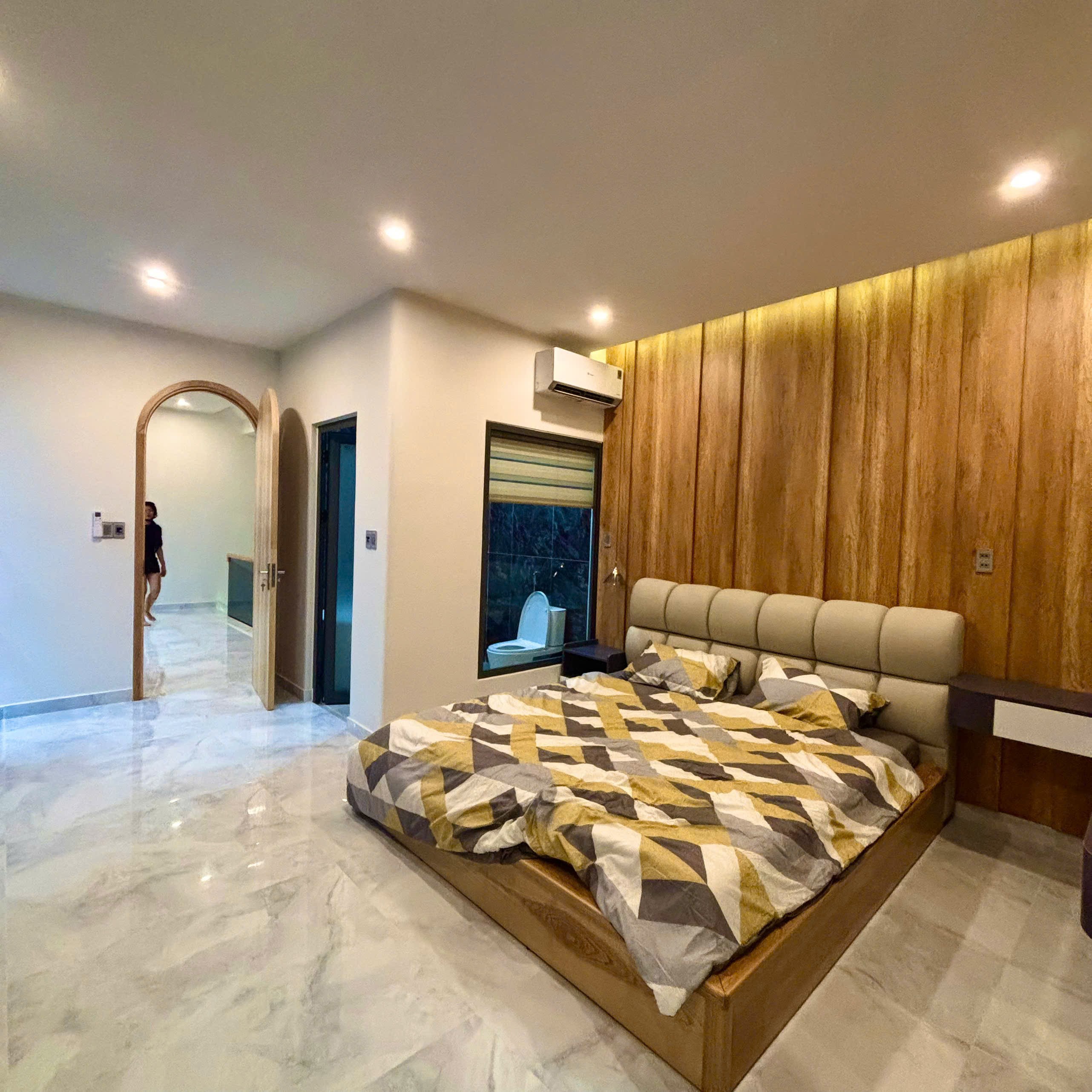 SIÊU PHẨM NHÀ 3 TẦNG HIỆN ĐẠI – VỊ  TRÍ ĐẮC ĐỊA GIỮA LÒNG  HOÀ XUÂN, TP  ĐÀ NẴNG