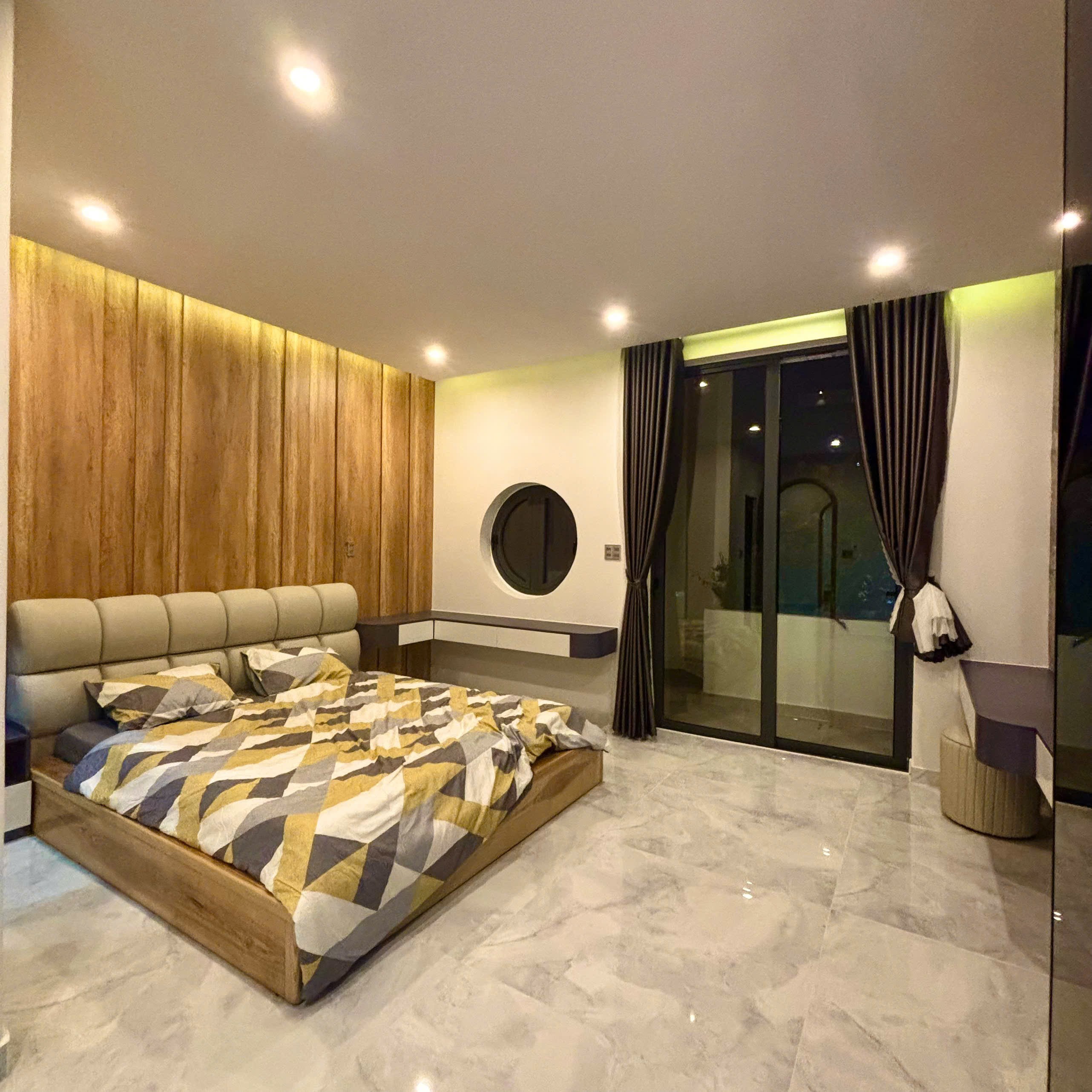 SIÊU PHẨM NHÀ 3 TẦNG HIỆN ĐẠI – VỊ  TRÍ ĐẮC ĐỊA GIỮA LÒNG  HOÀ XUÂN, TP  ĐÀ NẴNG 2
