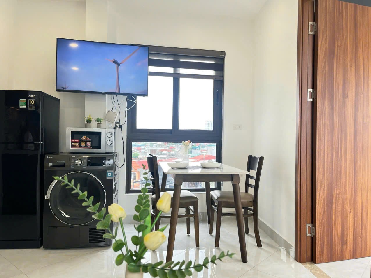 Cho thuê căn hộ 1 ngủ 1 khách full nội thất,tiện nghi tại Đội Cấn, Ba Đình vào ở ngay 4