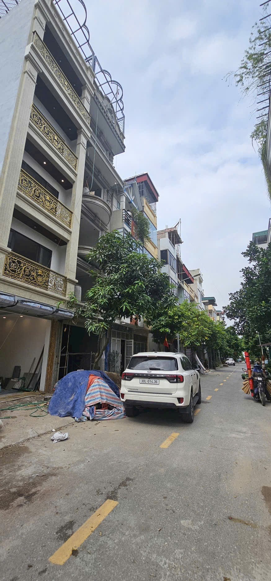 BÁN NHÀ 7 TÀNG PHAN LÔ Ô TÔ TRÁNH THẠCH BÀN LONG BIÊN 3