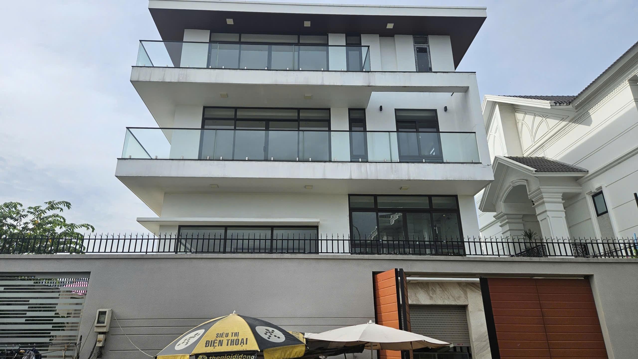 Cho thuê Nhà mặt tiền Phường Phú Hữu, Quận 9, Diện tích 300m², Giá 60 Triệu/tháng 15