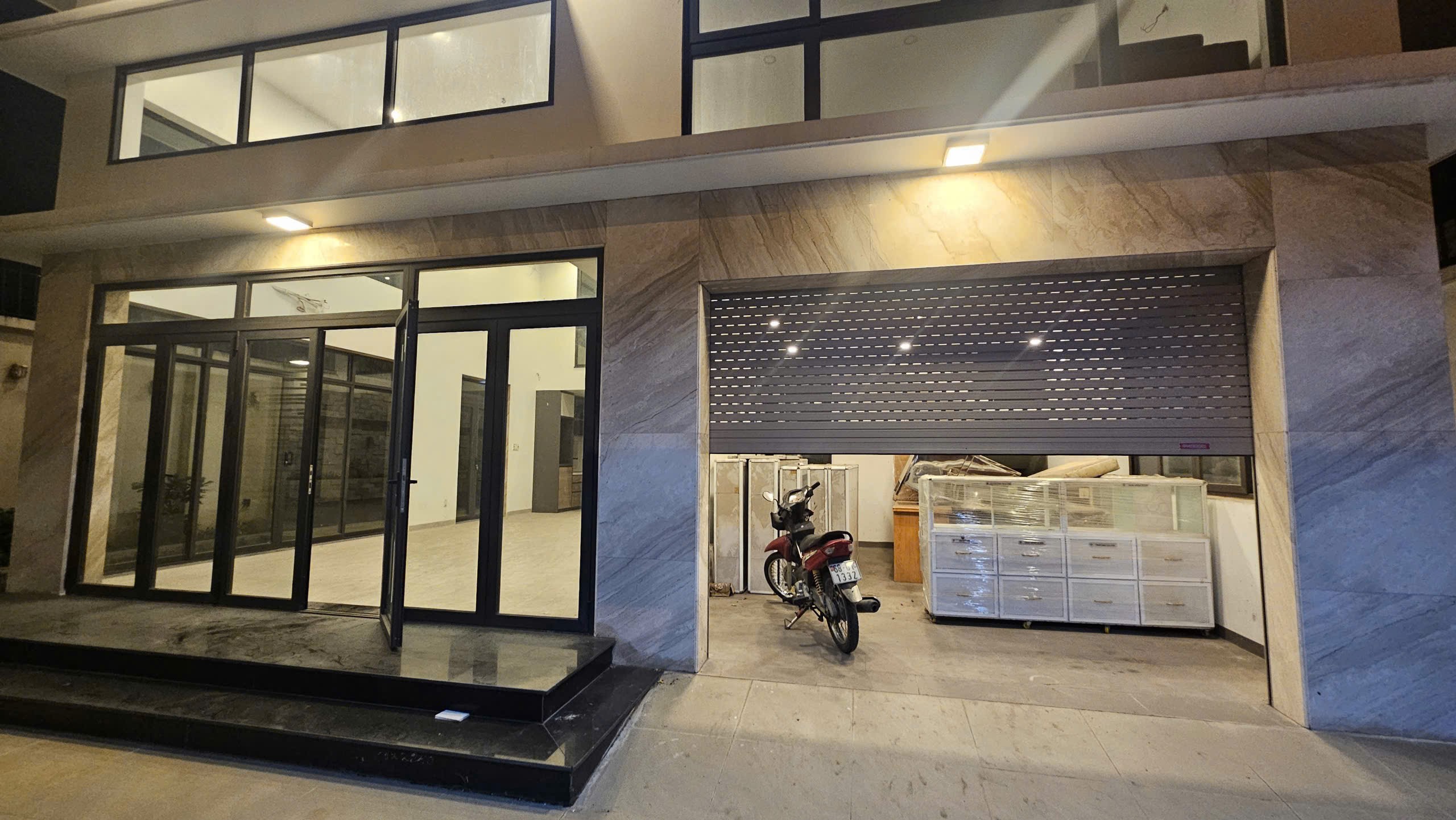 Cho thuê Nhà mặt tiền Phường Phú Hữu, Quận 9, Diện tích 300m², Giá 60 Triệu/tháng 6