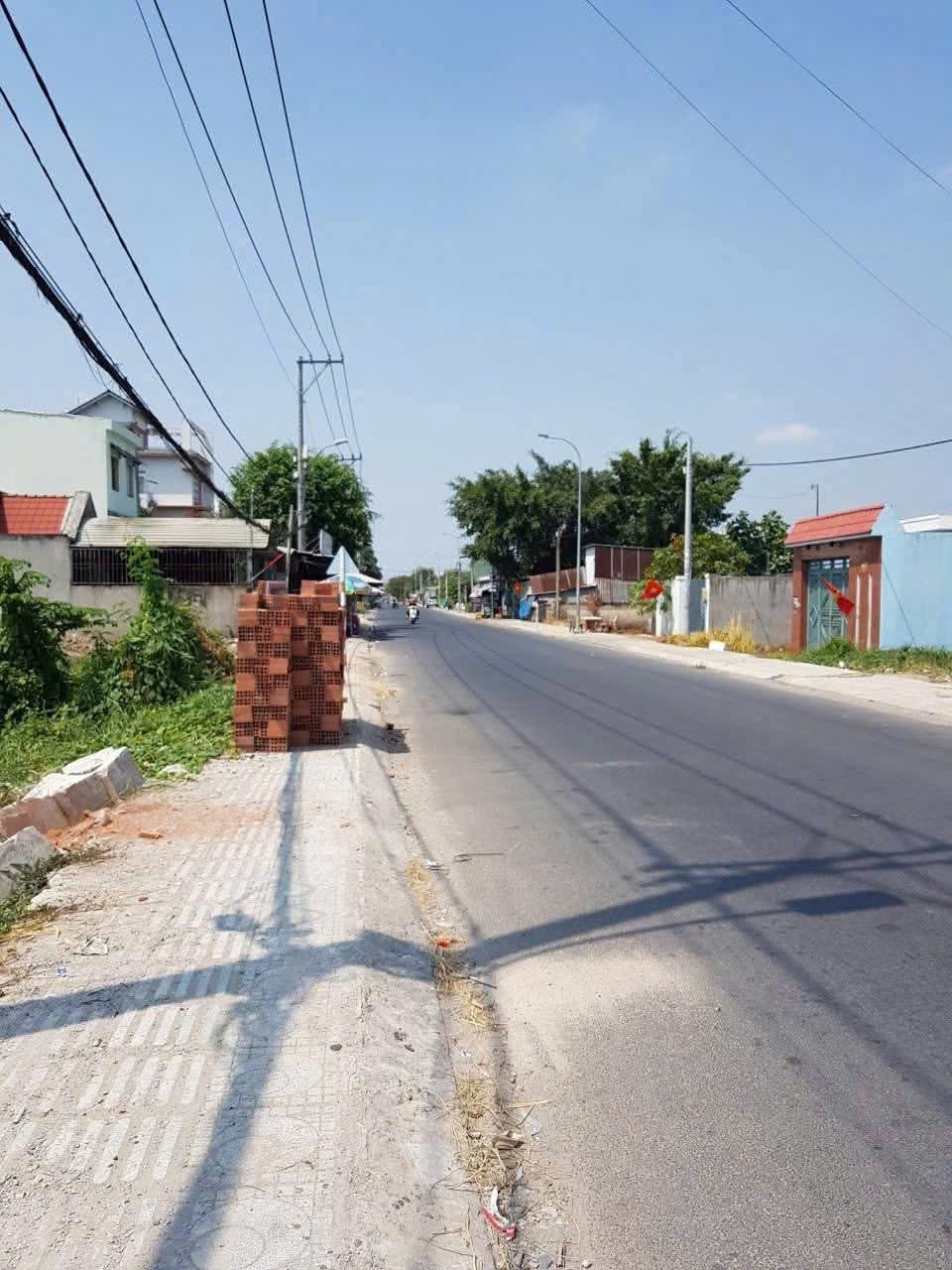NHÀ (7x43) MT BÙI THỊ LÙNG TRUNG TÂM HÓC MÔN – GIÁ CHỈ 12 TỶ 4