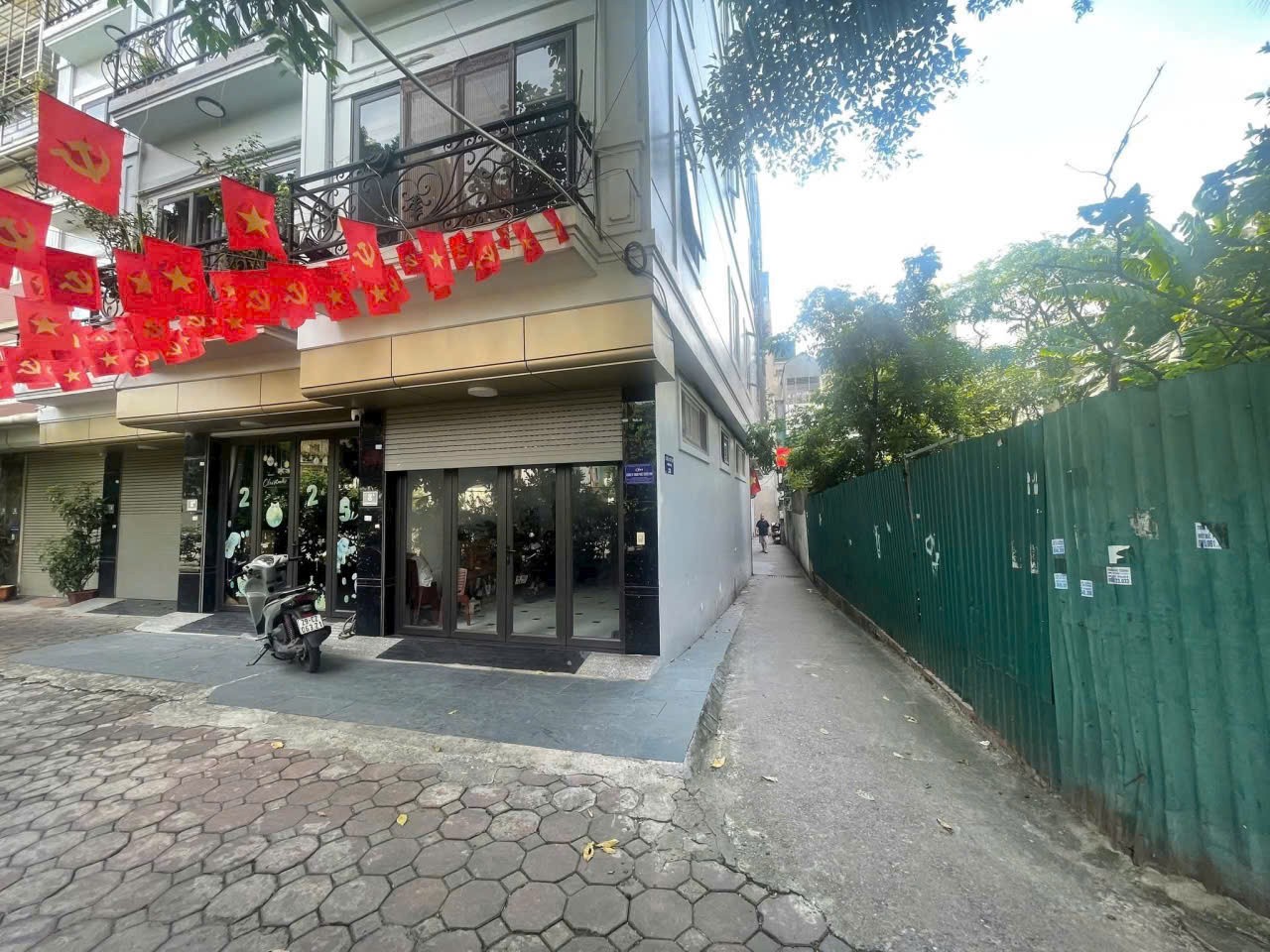 MẢNH ĐẤT ĐẸP MẶT TIỀN RỘNG - LÔ GÓC VIEW HỒ GIÁ ĐẦU TƯ - PHÂN LÔ XÂY CCMN SIÊU ĐẸP.Em NẰM