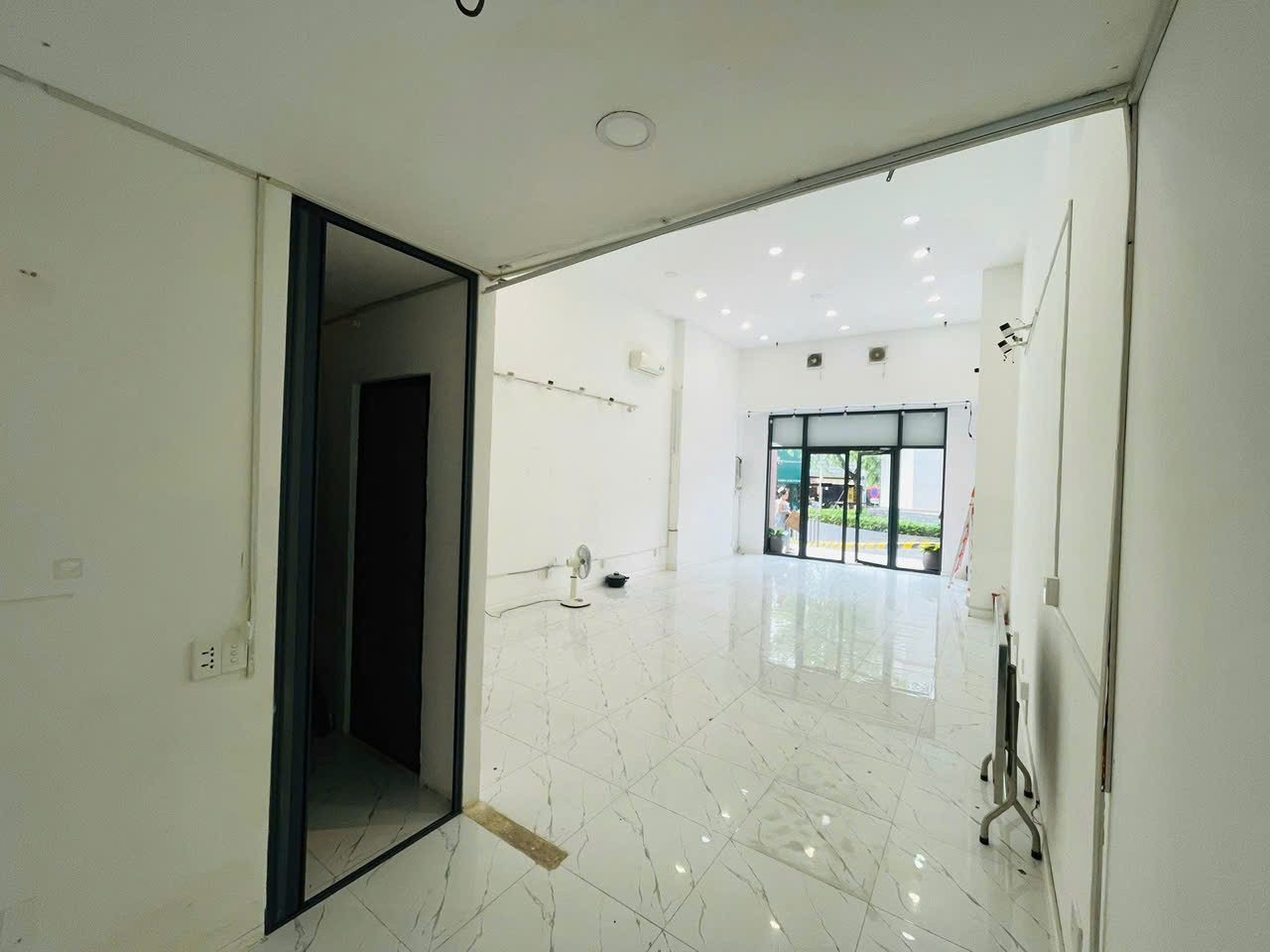 Cho thuê Cửa hàng - Kiot - Mặt bằng Phường An Phú, Quận 2, Diện tích 65m², Giá 30 Triệu/tháng