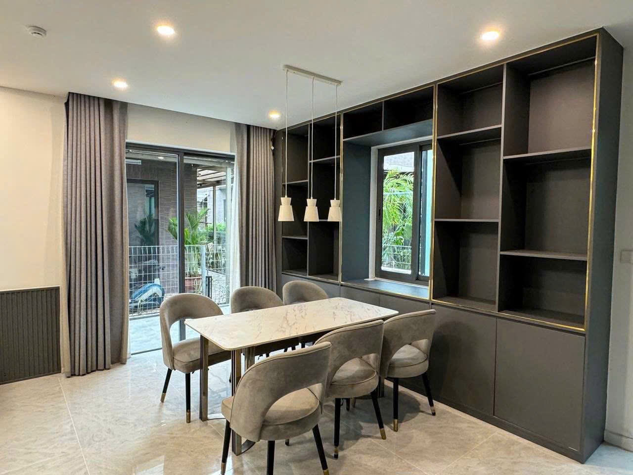 Cần bán Nhà mặt tiền Phường Phú Hữu, Quận 9, Diện tích 218m², Giá 26.8 Tỷ 4