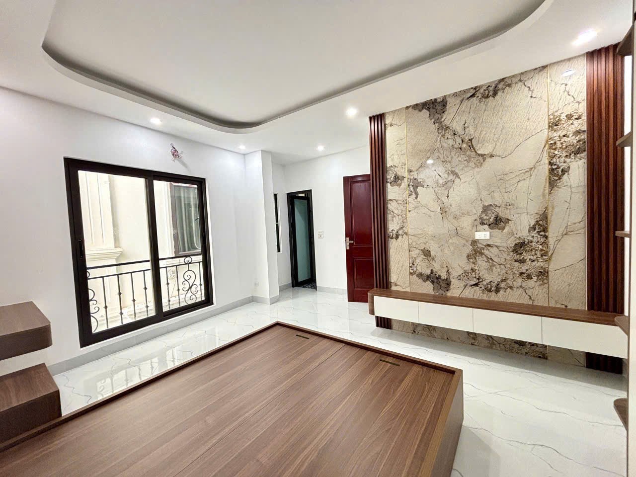 Siêu phẩm gần cạnh Cầu Trắng Hà Đông - Hơn 6 tỷ 2
