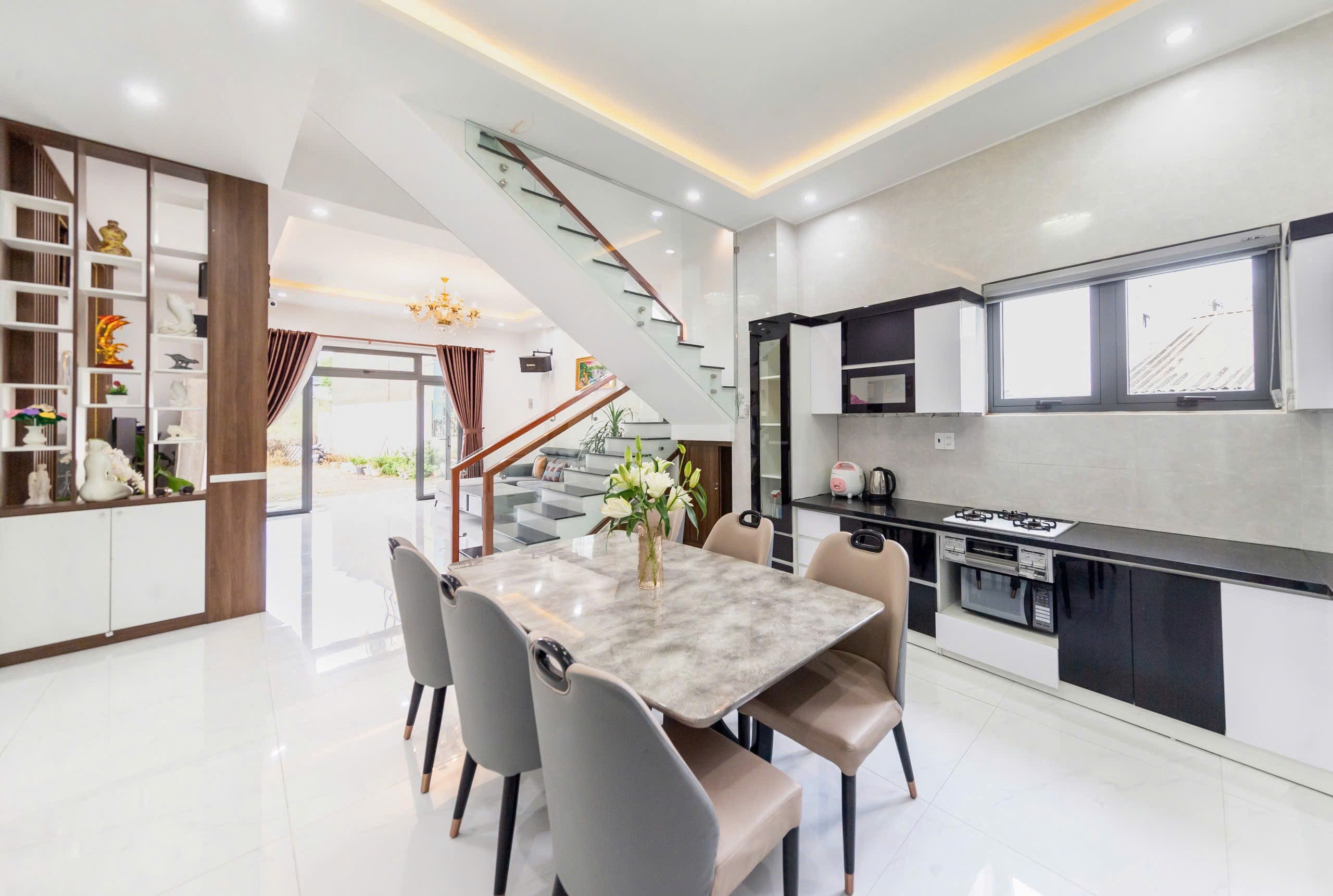 CHO THUÊ NHÀ NGUYÊN CĂN TRẦN KHÁNH DƯ PHƯỜNG 8 ĐÀ LẠT GIÁ 17 TR/ THÁNG 5