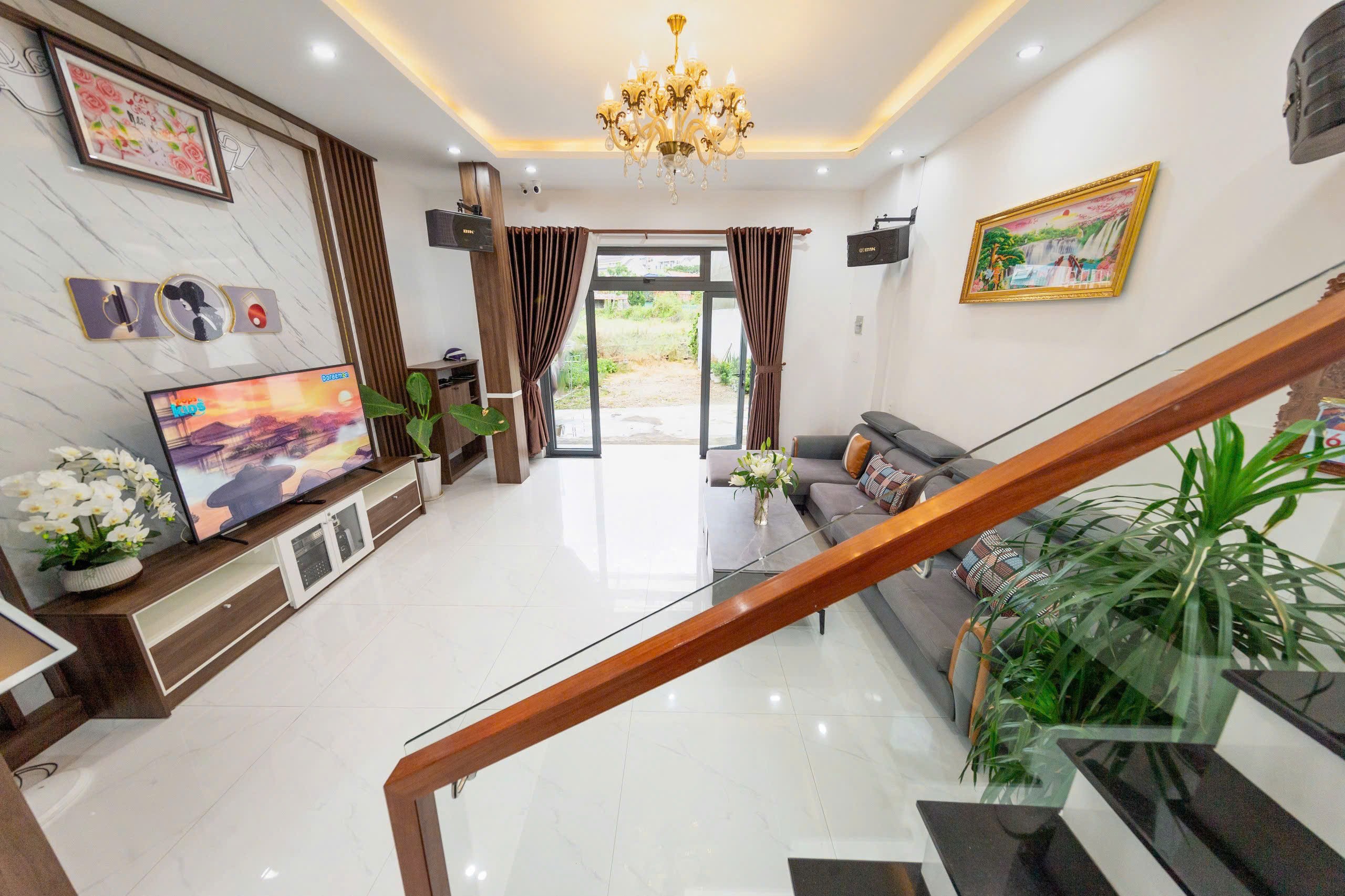 CHO THUÊ NHÀ NGUYÊN CĂN TRẦN KHÁNH DƯ PHƯỜNG 8 ĐÀ LẠT GIÁ 17 TR/ THÁNG 2