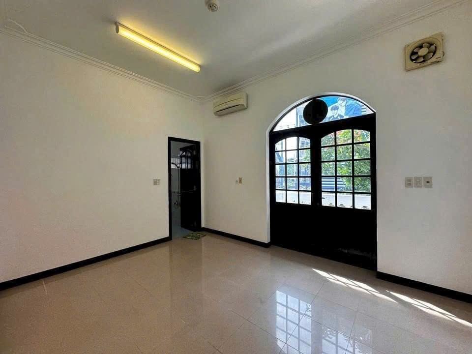 Cho thuê Biệt thự Phường An Phú, Quận 2, Diện tích 500m², Giá 143 Triệu/tháng 8