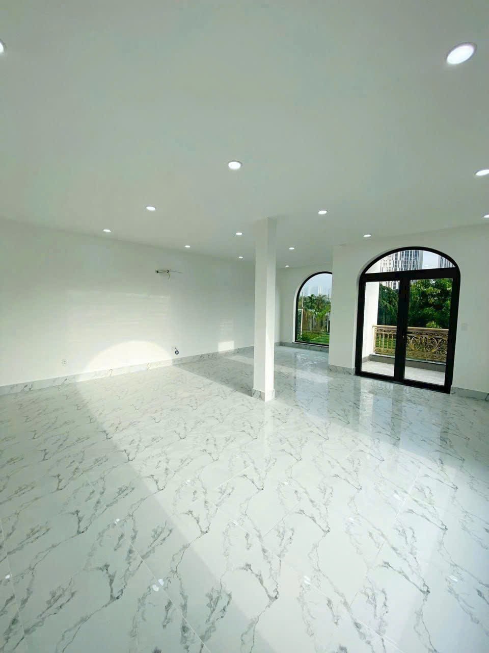 Cho thuê Nhà mặt tiền Phường An Phú, Quận 2, Diện tích 130m², Giá 60 Triệu/tháng 4