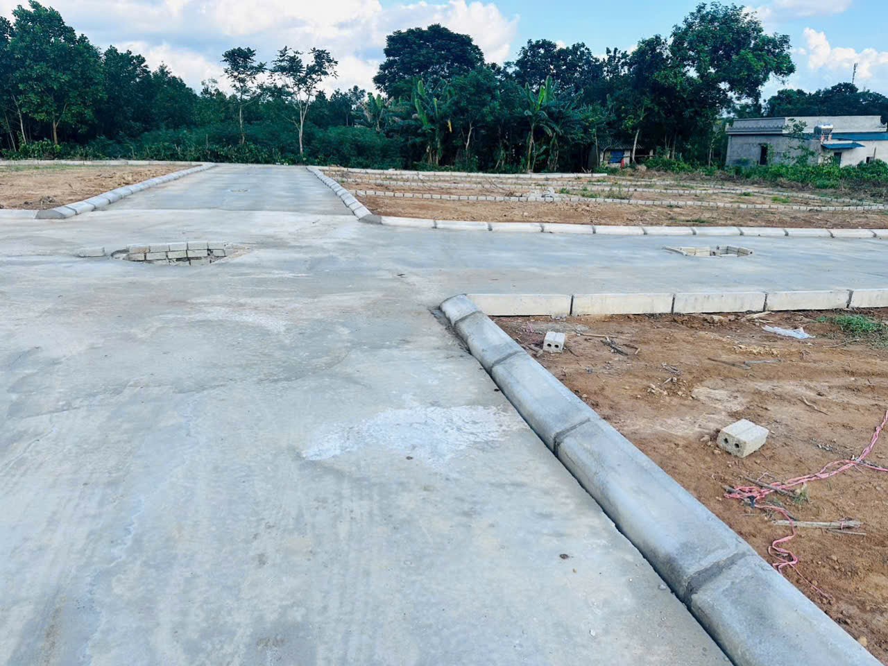 Chính chủ bán lỗ 2 lô đất đón sóng Hạ Tầng, đón sóng KCN giá chỉ 185tr/lô
