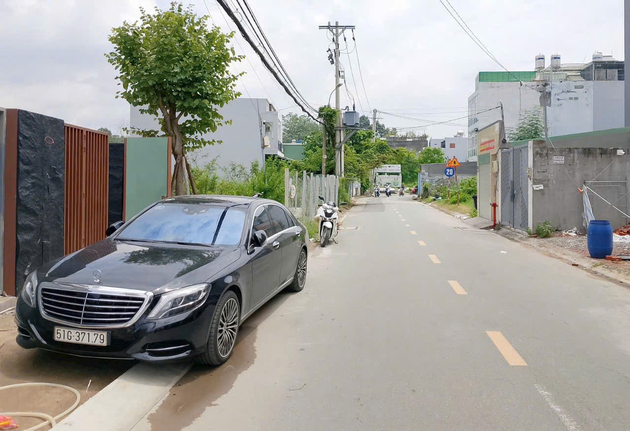 Cần bán Đất Phường Long Trường, Quận 9, Diện tích 734m², Giá 025 Tỷ 3