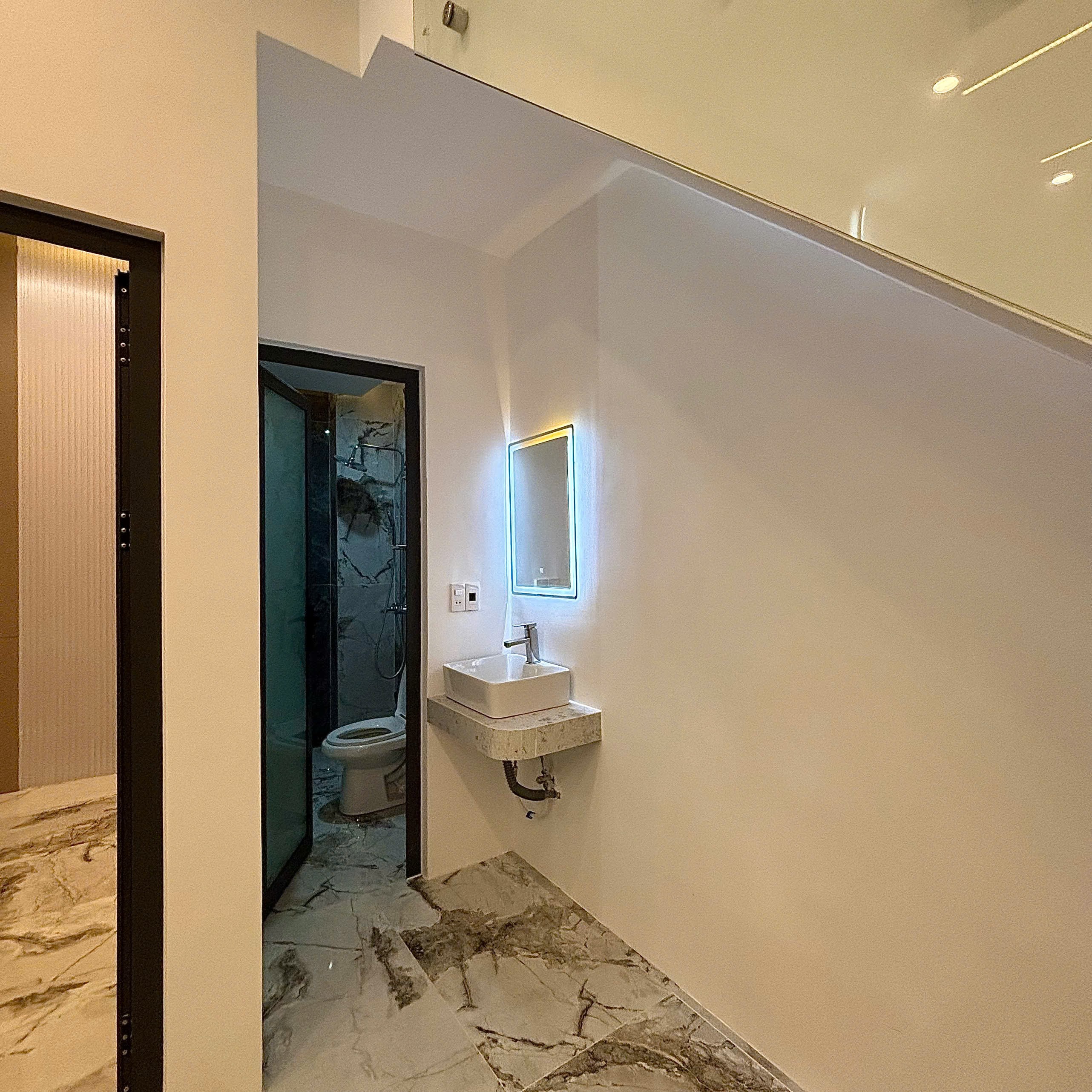 CẦN BÁN GẤP NHÀ 3 TẦNG HIỆN ĐỊA 2 MẶT TIỀN KIỆT HOÀNG VĂN THÁI,LIÊN CHIỂU,ĐÀ NẴNG 9