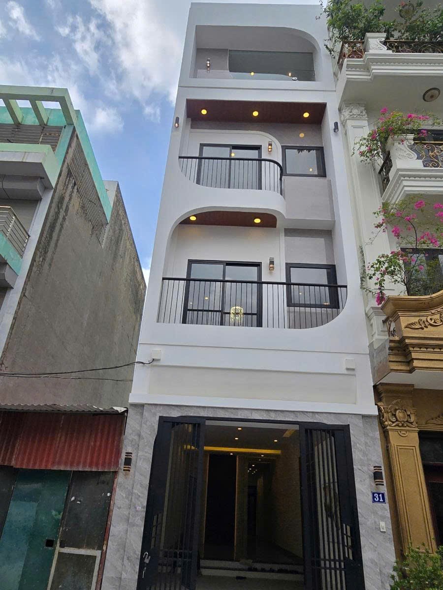 HÀNG HÓT - KHU PHÂN LÔ NGỌC THỤY 5 TẦNG THANG MÁY FULL NỘI THẤT - GẦN CÔNG VIÊN Ở SƯỚNG
