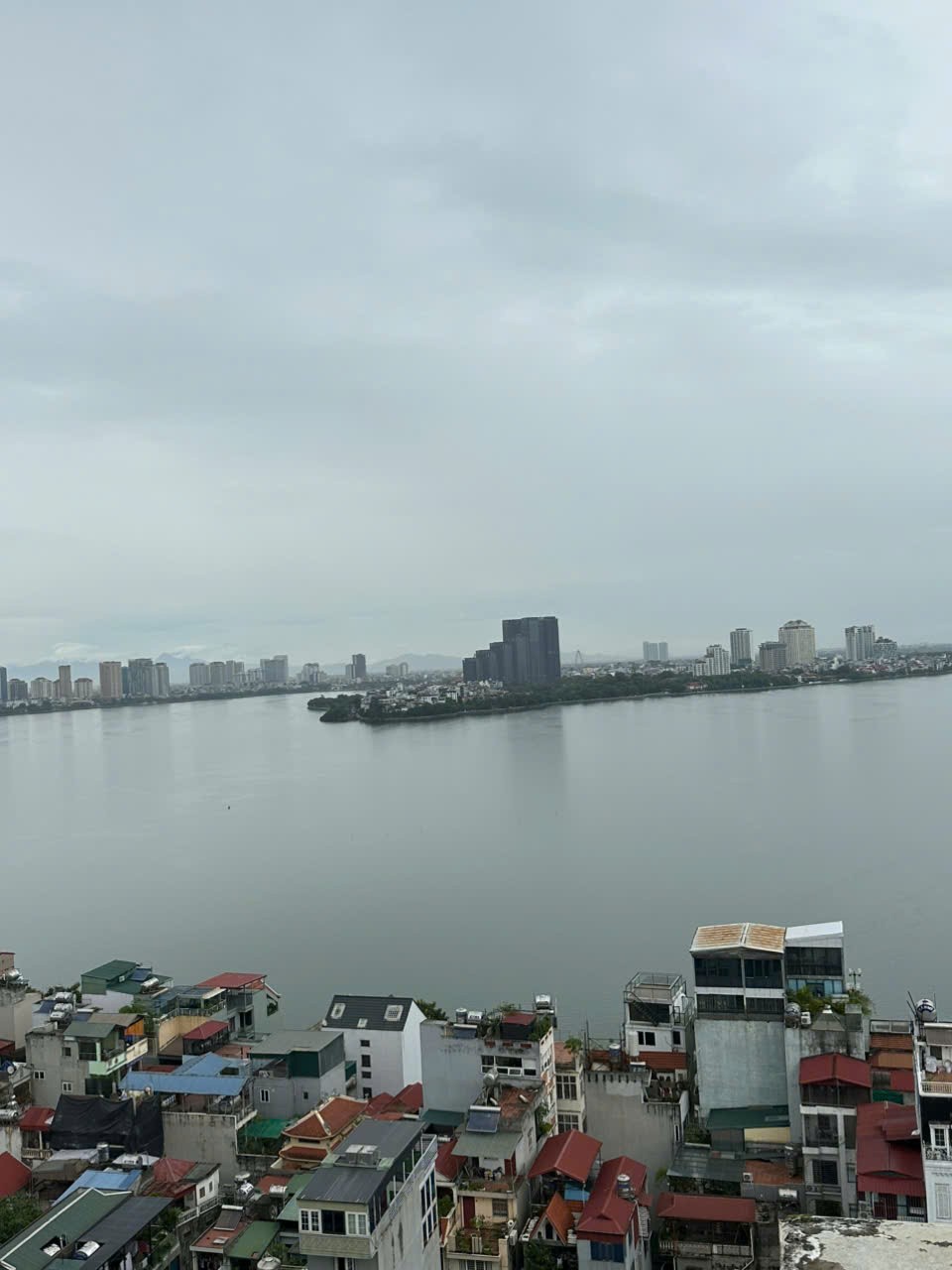 Cần bán Căn hộ chung cư dự án Heritage West Lake, Diện tích 157m², Giá 37 Tỷ 5