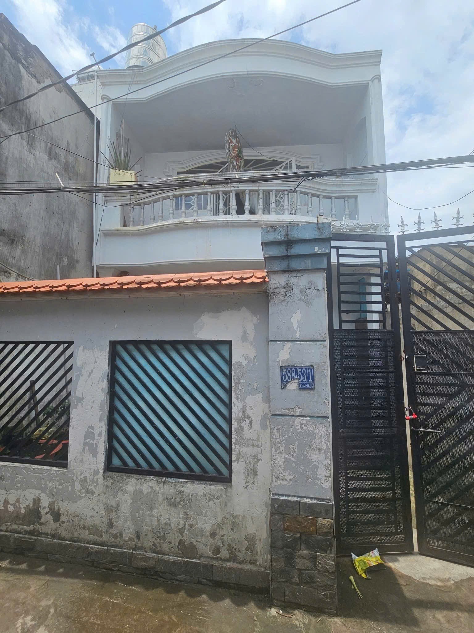 Bán nhà hẻm 588 Huỳnh Tấn Phát, Quận 7 -6x12- 6 ty300 2