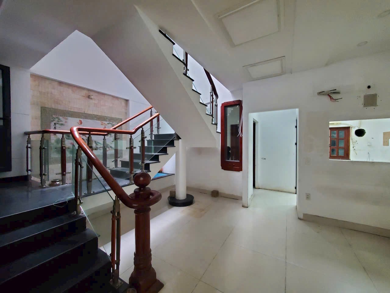 Cho thuê Nhà mặt tiền Phường An Phú, Quận 2, Diện tích 150m², Giá 0100 Triệu/tháng