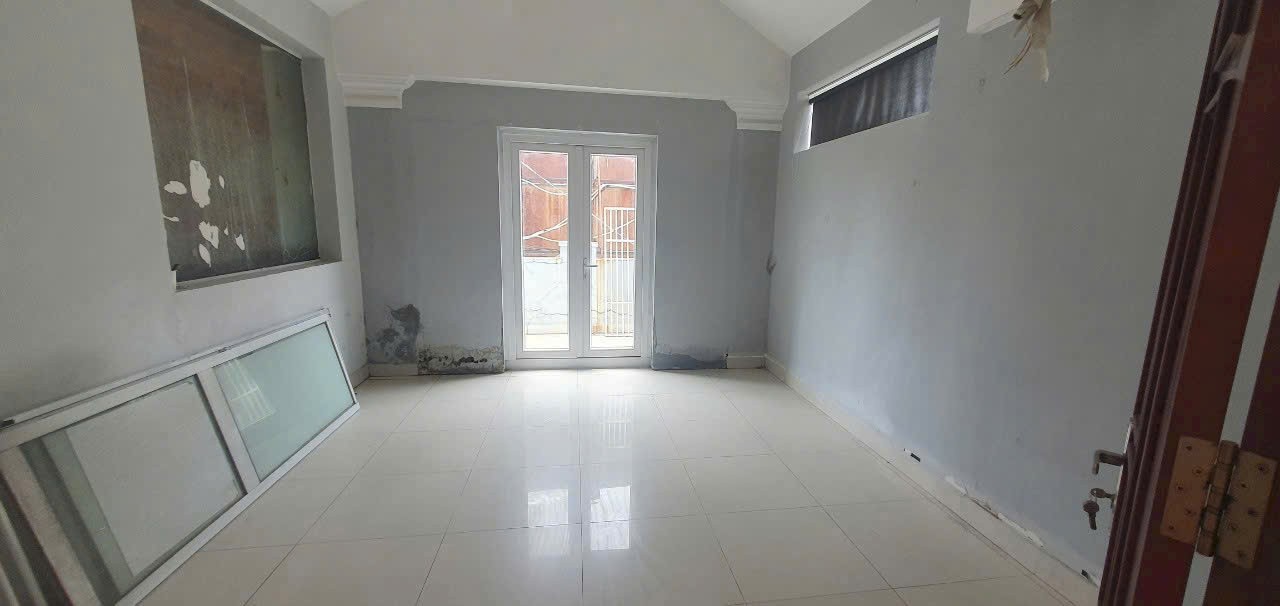 Cho thuê Nhà mặt tiền Phường An Phú, Quận 2, Diện tích 150m², Giá 0100 Triệu/tháng 3