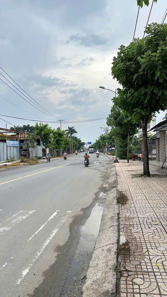 BÁN NHÀ (7.5x30) MẶT TIỀN NGUYỄN VĂN BỨA – XUÂN THỚI SƠN, HÓC MÔN – GIÁ CHỈ 9,5 TỶ
