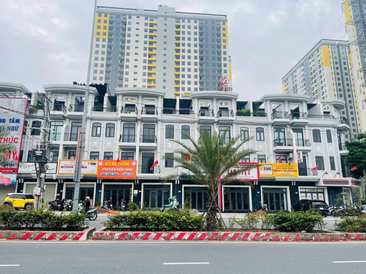 Cần bán Nhà mặt tiền Quận 9, Hồ Chí Minh, Diện tích 192m², Giá 26.8 Tỷ 6