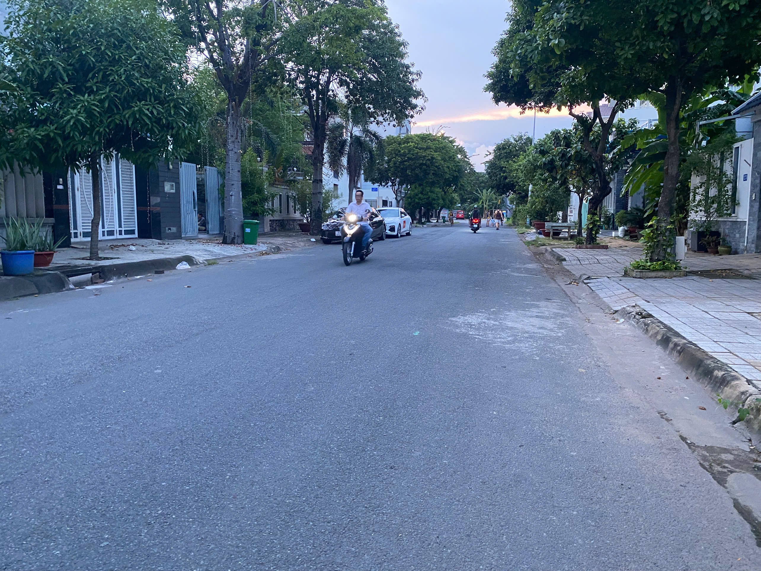 Cần bán Đất đường 20, Phường Phước Long B, Diện tích 160m², Giá Thương lượng 2