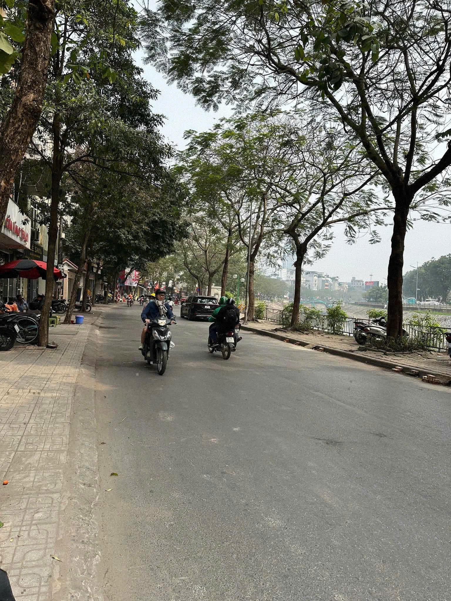 CĂN VIP DUY NHẤT MẶT PHỐ NGUYỄN KHANG VIEW SÔNG  NẰM NGAY TRUNG TÂM QUẬN CẦU GIẤYTOÀ VĂN PHÒNG - 2